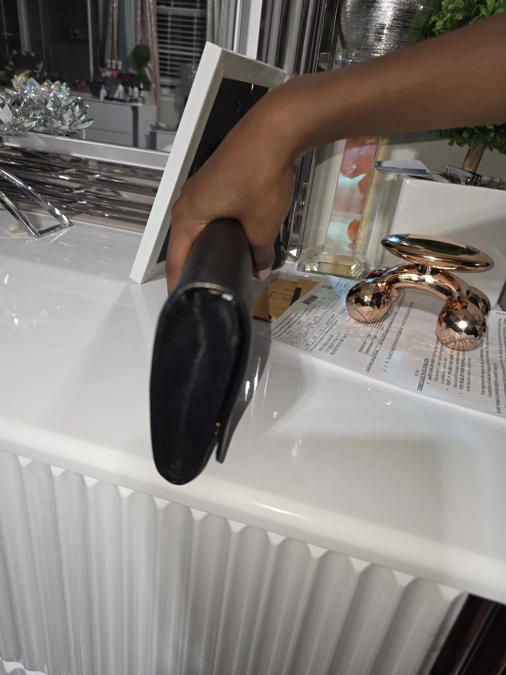 Prada Black Saffiano Logo Wallet - Picture 8 of 8